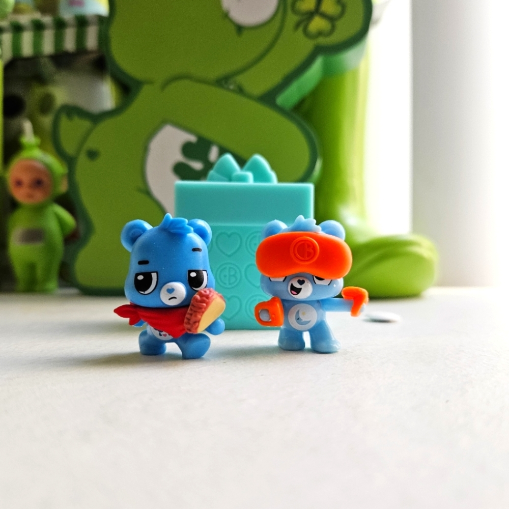 Care Bears Lil' Besties Mini Figures Blind Box